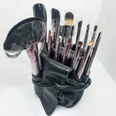 Set of makeup brushes, 18 pieces, Megaga (black case)