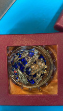 Oglinda de poseta, rotunda, cu pietre albastre, aurie 4