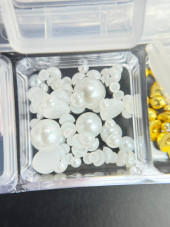 3D volumetric figures for manicure, set (mix: pearls, brooches, bows)
