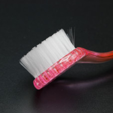 Perie pentru desprafuit - Pink
