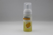 Осветляющий очищающий мусс MOND'SUB Milky-shake с витамином С, 120 мл