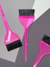 Wide, pink paintbrush